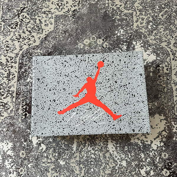 Air Jordan 4 "Bred Reimagined"