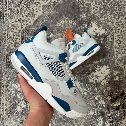Air Jordan 4 "Military Blue"