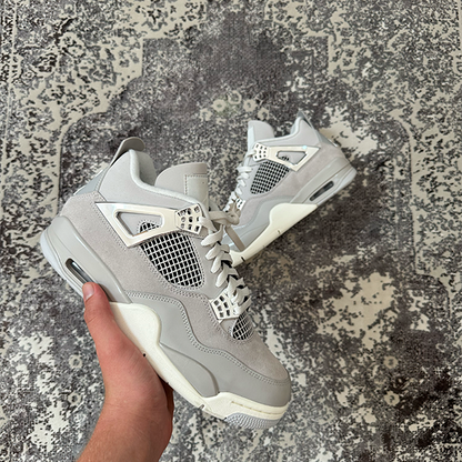 Air Jordan 4 "Frozen Moments"