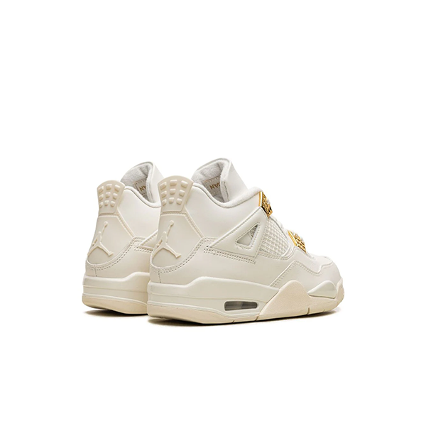 Air Jordan 4 "Metallic Gold"