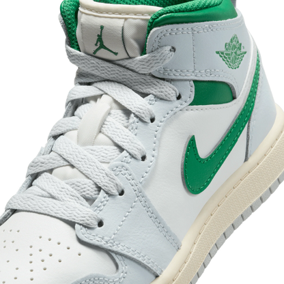 Air Jordan 1 Mid "Pine Green"
